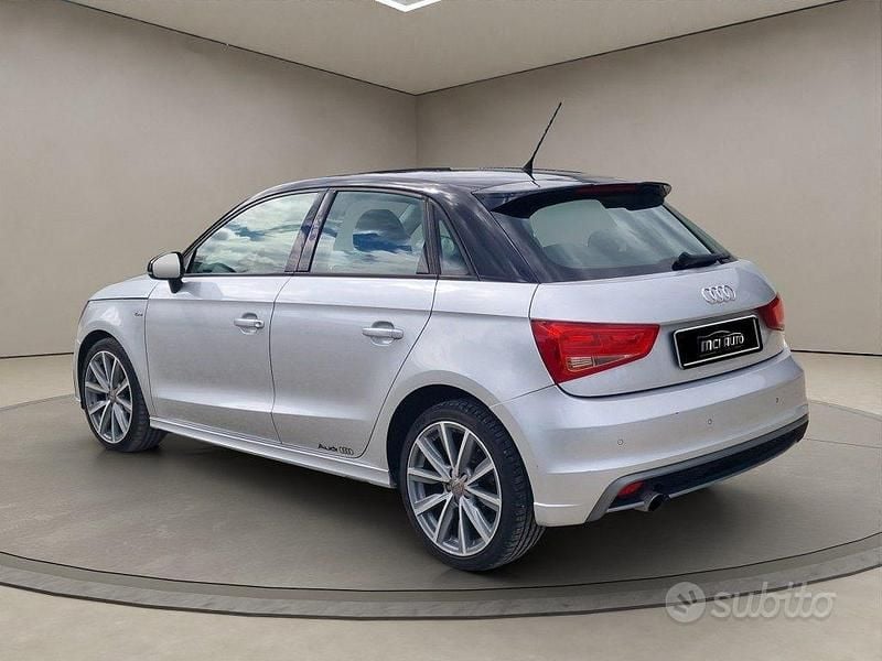 Usata Audi A1 Admired 90 CV (66 kW) 2014 Grigio Utilitaria