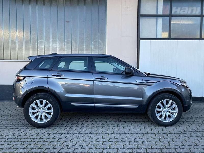 Usata Land Rover Range Rover evoque 150 CV (110 kW) 2018 Argento SUV