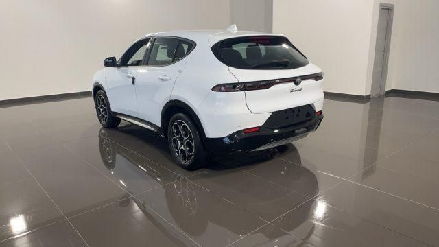Usata Alfa Romeo Tonale Ti 160 CV (117 kW) 2023 Bianco SUV