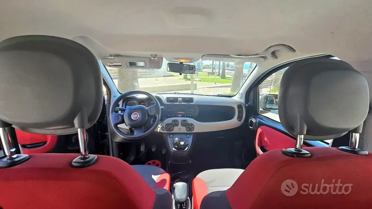 Usata Fiat Panda Pop 69 CV (50 kW) 2014 Nero Utilitaria