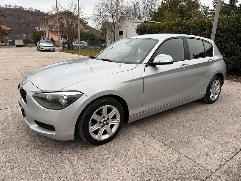 Usata BMW 116 116 CV (85 kW) 2012 Grigio Utilitaria