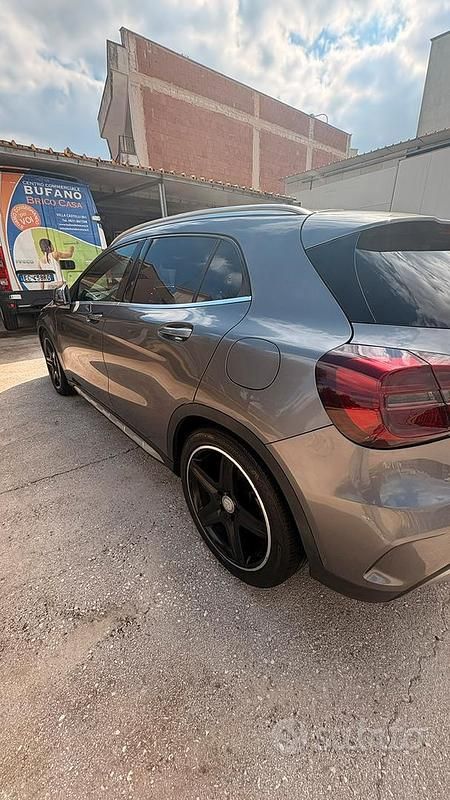 Usata Mercedes GLA220 Premium 2014 Grigio SUV