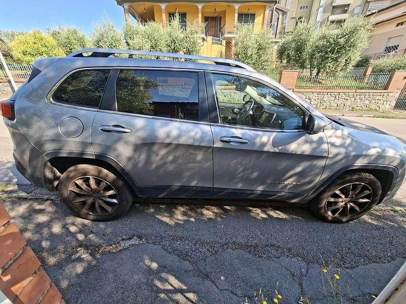 Usata 2015 Jeep Cherokee Limited SUV | 10.000 € (Super prezzo) - Immagine 1/4