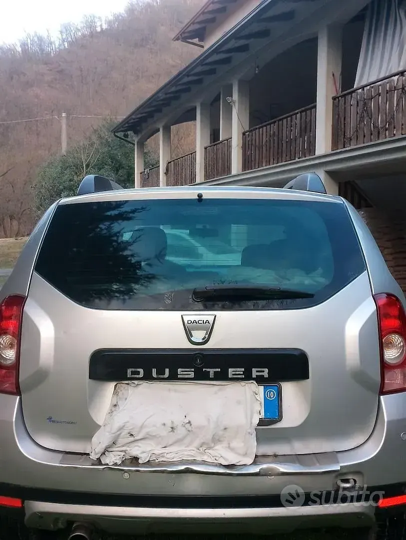 Usata Dacia Duster 2010 Grigio SUV