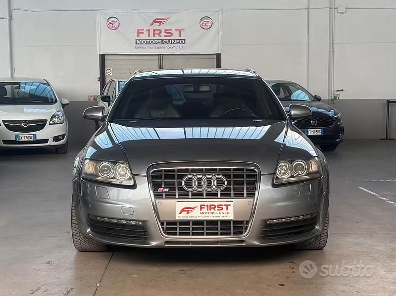 Begagnad Audi A6 Ambiente 435 HK (319 kW) 2008 Grå Kombi