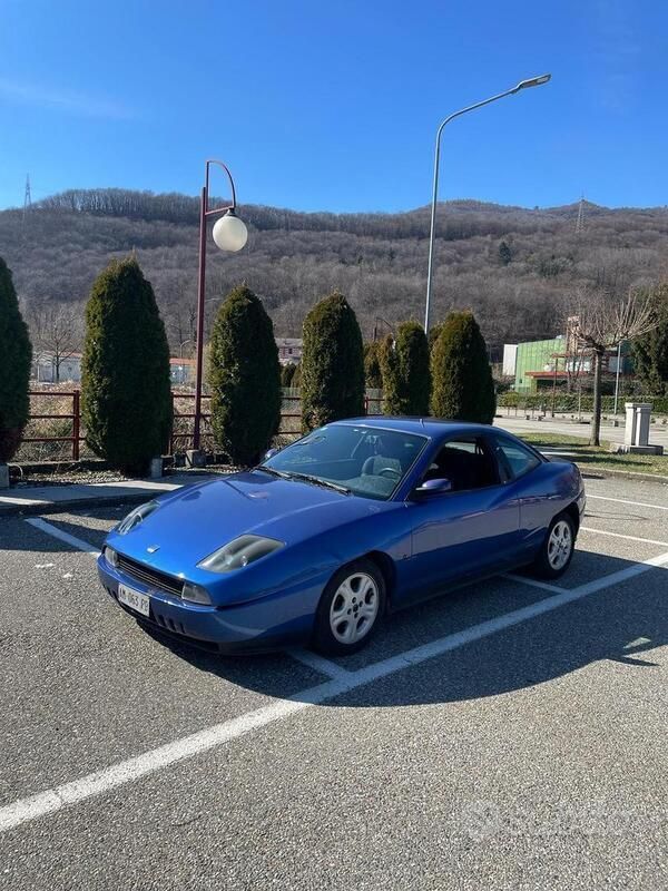 Blu Usata 1996 Fiat Coupé Coupé | 700 € - Immagine 1/4