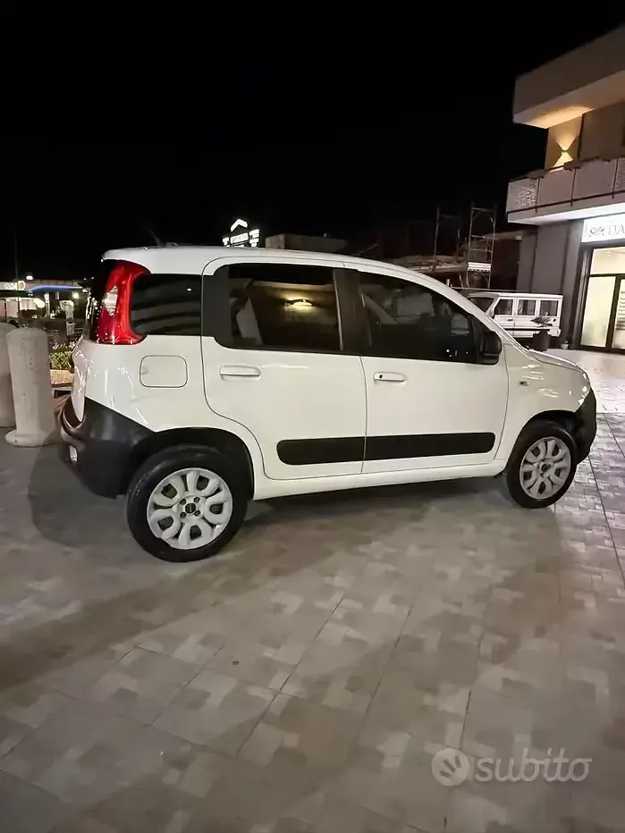 Usata Fiat Panda 4x4 80 CV (58 kW) 2015 Bianco Utilitaria