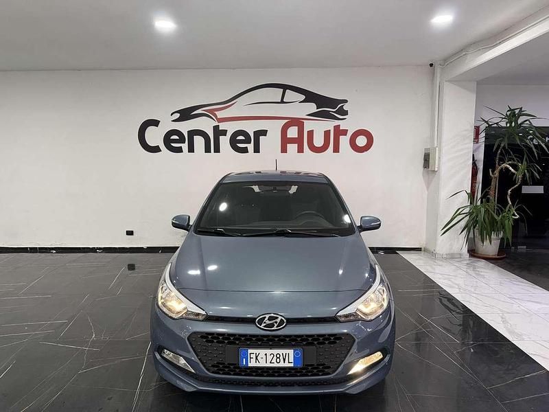 Usata Hyundai i20 Comfort 83 CV (61 kW) 2017 Other Utilitaria