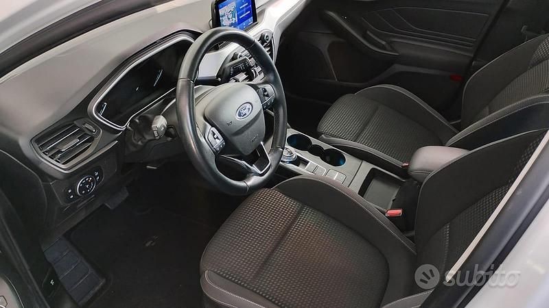 Usata Ford Focus 120 CV (88 kW) 2020 Bianco Station wagon