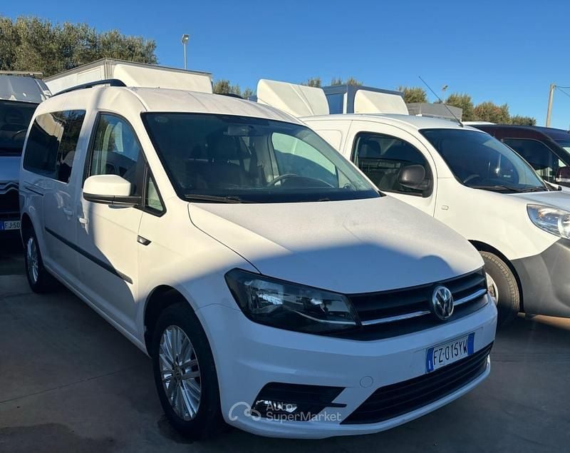 Bianco Usata 2020 VW Caddy Maxi Highline Monovolume | 13.900 € (Buon prezzo) - Immagine 1/4