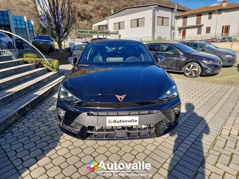 Usata Cupra Leon 150 CV (110 kW) 2025 Nero Utilitaria