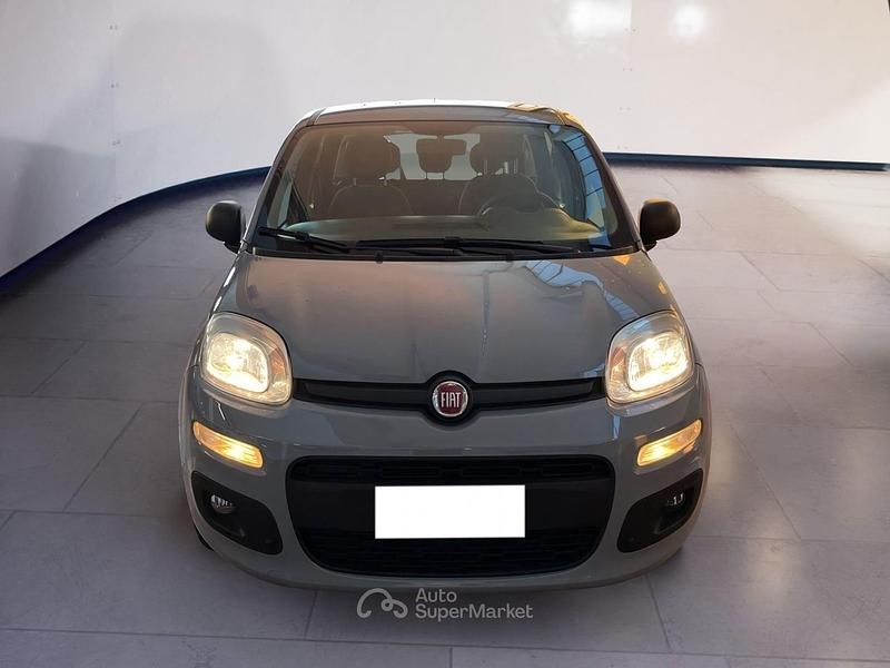 Gray Usata 2022 Fiat Panda S Tre volumi | 10.900 € (Buon prezzo) - Immagine 1/4