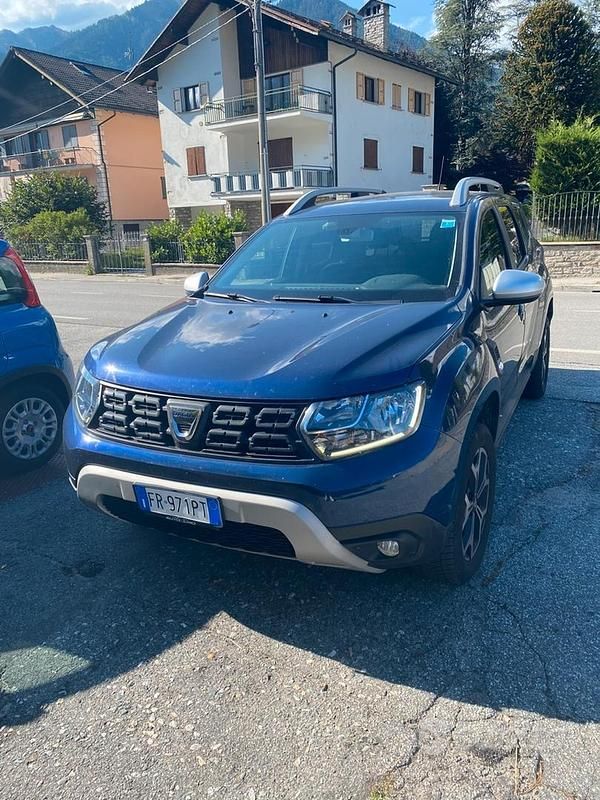 Usata Dacia Duster 110 CV (80 kW) 2018 Blu SUV
