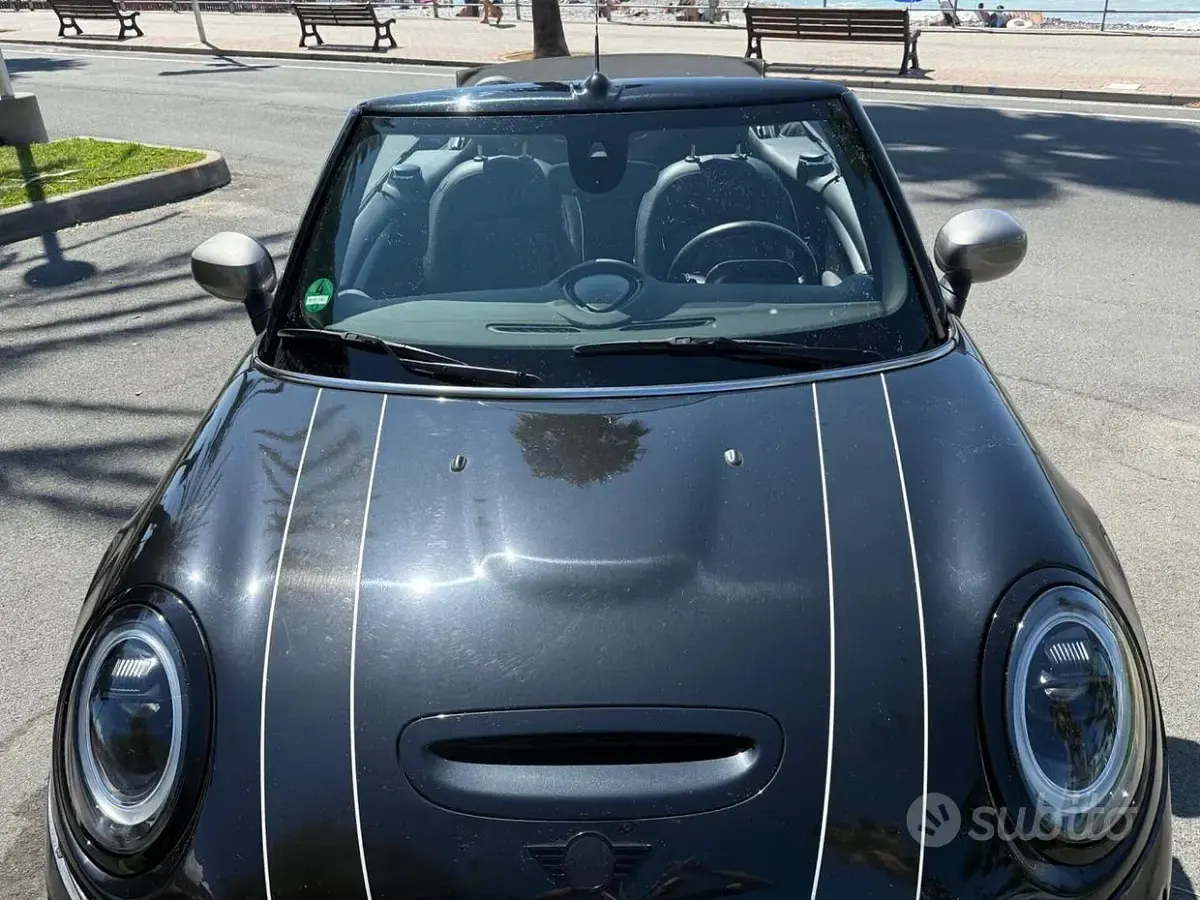 Usata Mini Cooper S Cabriolet 178 CV (130 kW) 2023 Nero Cabrio