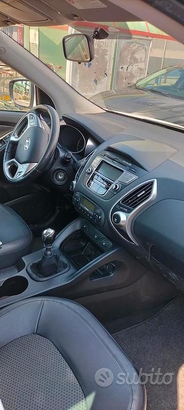 Usata Hyundai ix35 115 CV (84 kW) 2011 Bianco SUV