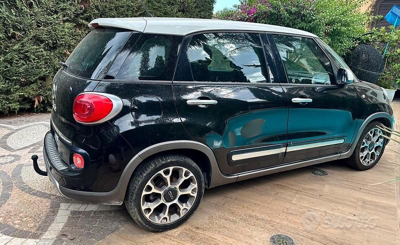 Usata Fiat 500 Trekking 75 CV (55 kW) 2013 Nero Utilitaria