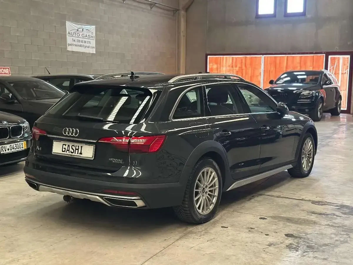 Usata Audi A4 Allroad 204 CV (150 kW) 2021 Grigio Station wagon