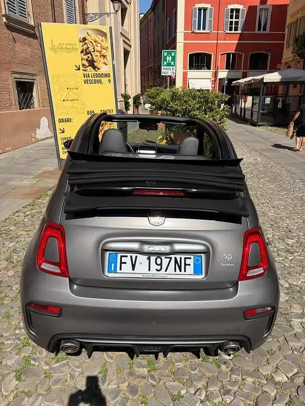 Usata Abarth 595C Turismo 165 CV (121 kW) 2019 Argento Cabrio