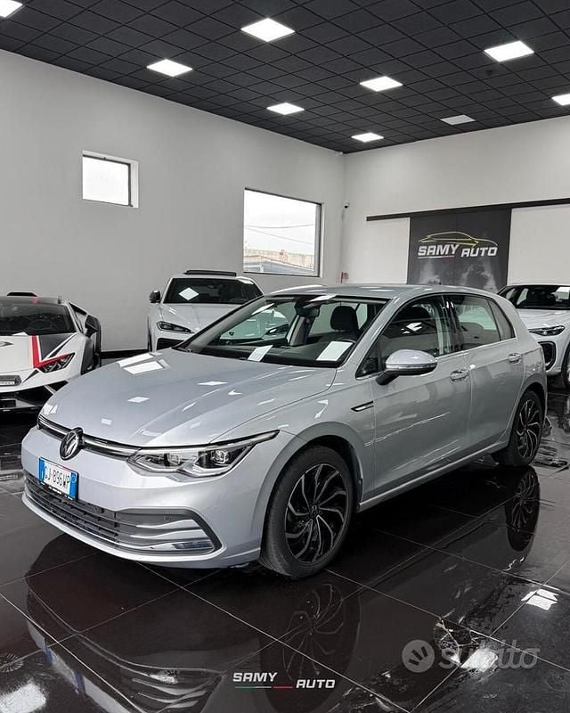 Usata VW Golf VIII Style 150 CV (110 kW) 2022 Grigio Station wagon