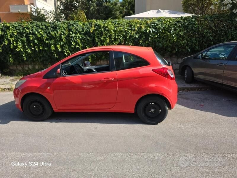 Usata Ford Ka 69 CV (50 kW) 2011 Rosso Utilitaria