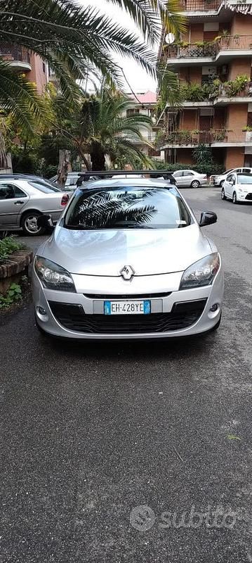 Usata Renault Mégane 110 CV (80 kW) 2011 Grigio Berlina