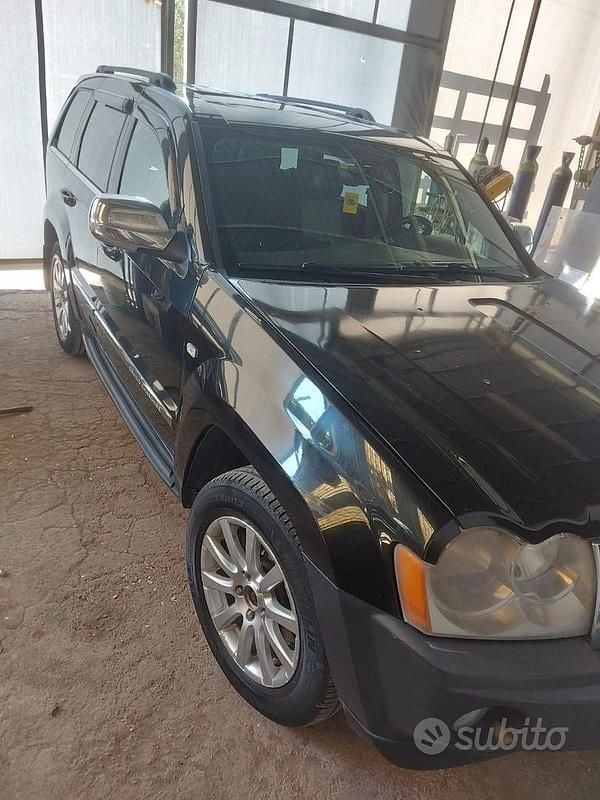 Usata Jeep Cherokee 2007 Nero SUV