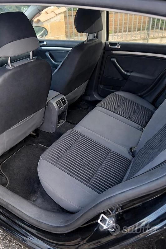 Usata VW Golf IV 105 CV (77 kW) 2006 Nero Berlina