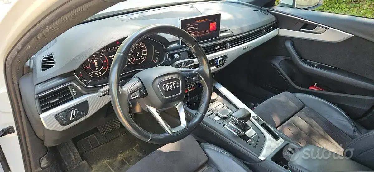 Usata Audi A4 Allroad Business 190 CV (139 kW) 2018 Bianco Station wagon