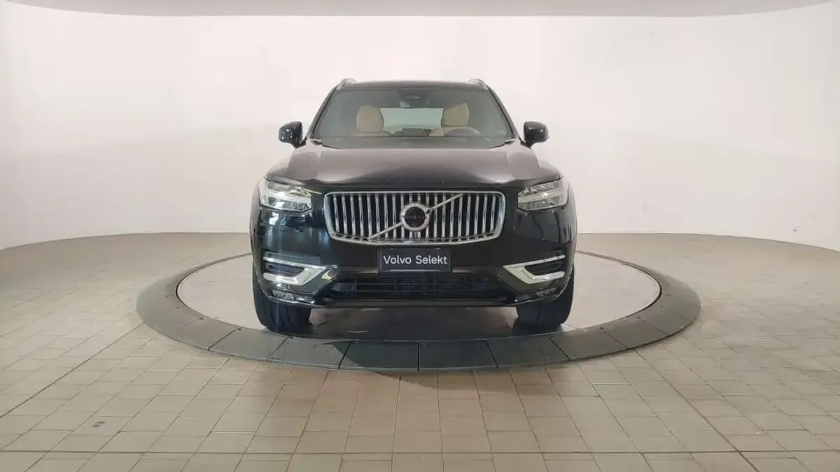 Usata Volvo XC90 Plus 250 CV (183 kW) 2024 Nero SUV