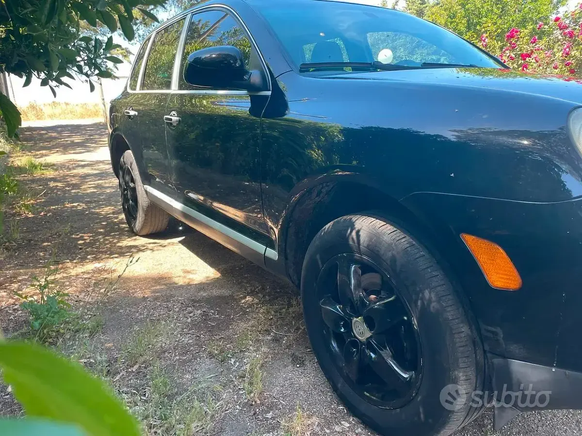 Usata Porsche Cayenne 250 CV (183 kW) 2004 Nero SUV