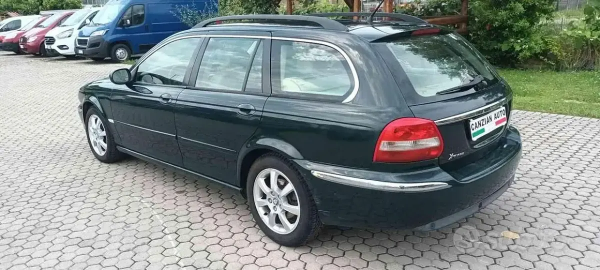 Usata Jaguar X-type 131 CV (96 kW) 2005 Verde Station wagon
