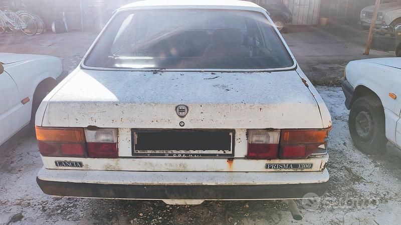 Usata Lancia Prisma 77 CV (56 kW) 1990 Berlina