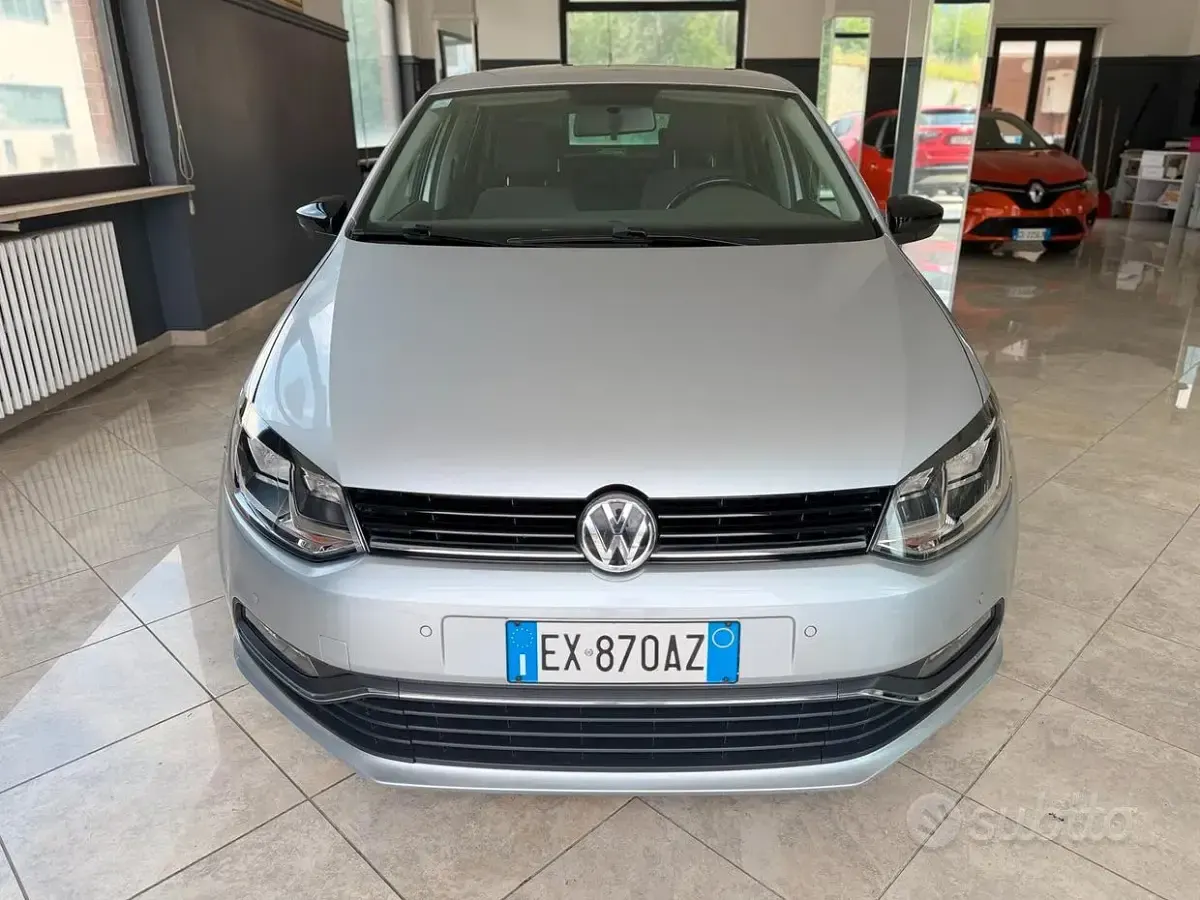 Usata VW Polo 75 CV (55 kW) 2014 Grigio Berlina