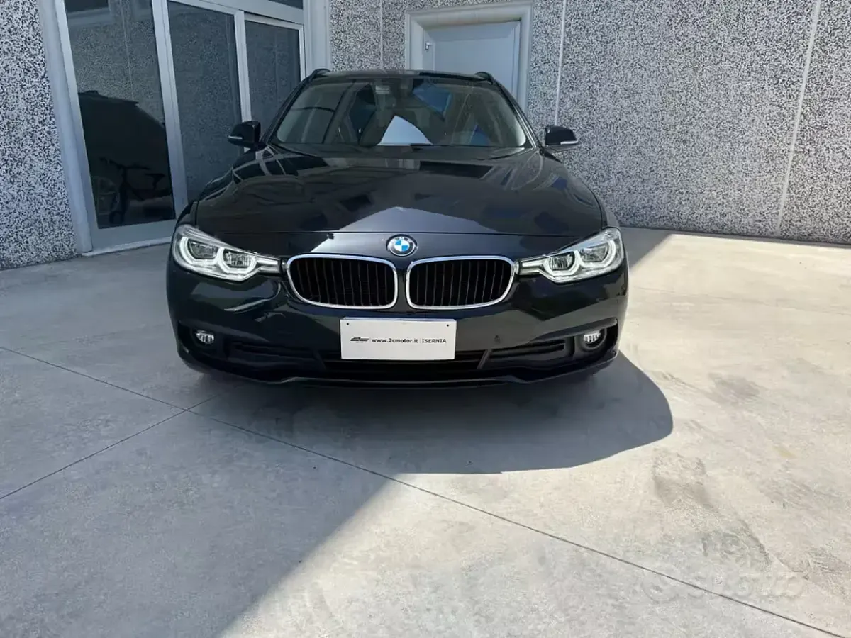 Usata BMW 320 Advantage 190 CV (139 kW) 2018 Nero Station wagon