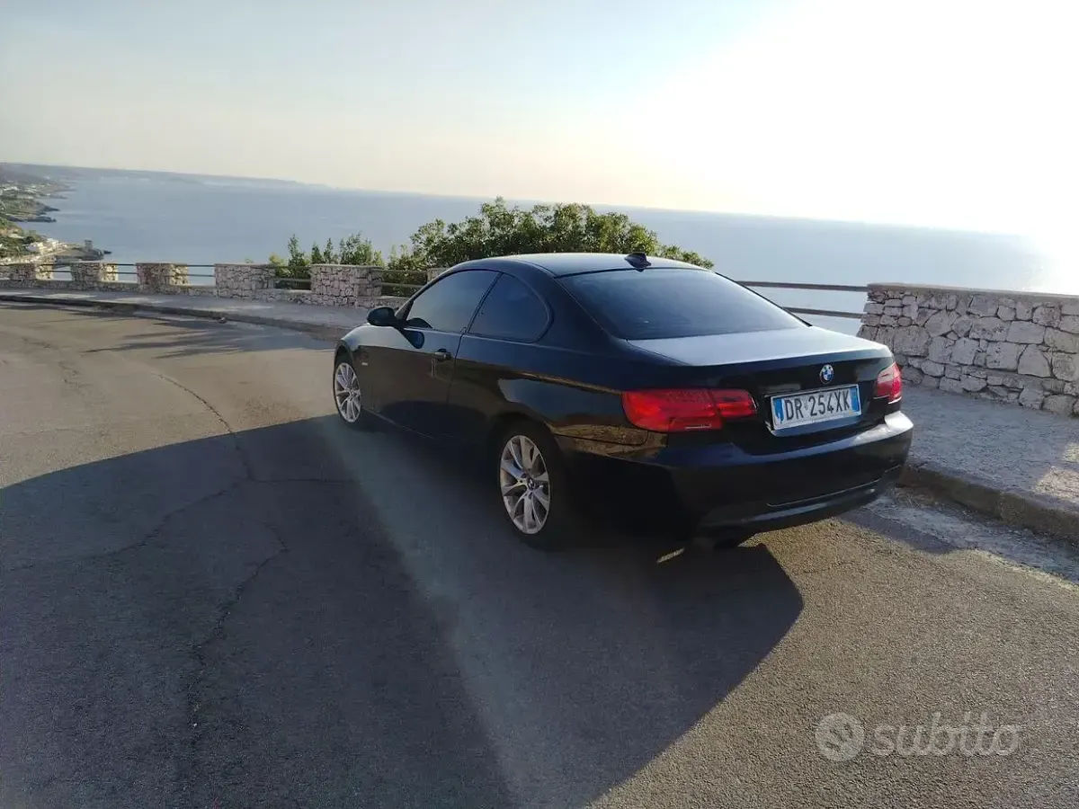 Usata BMW 320 177 CV (130 kW) 2008 Nero Coupé