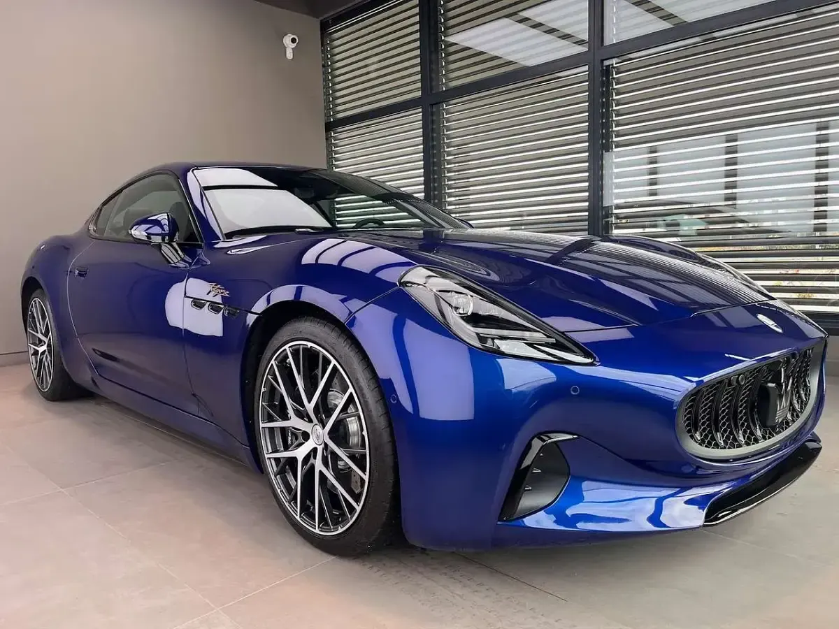 Nuova Maserati Granturismo 559 kW (761 CV) 2025 Blu emozione Coupé