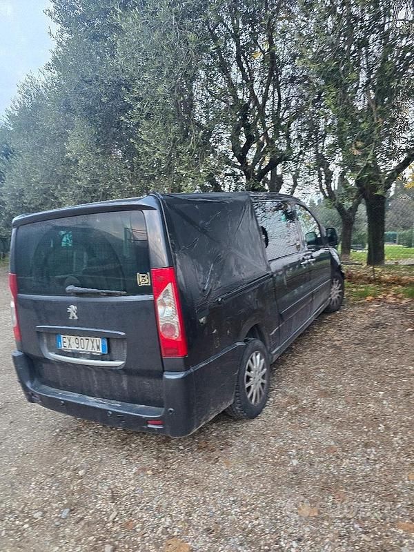 Usata Peugeot Expert 94 CV (69 kW) 2014 Furgone