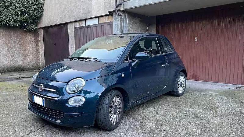 Usata Fiat 500 Lounge 69 CV (50 kW) 2019 Blu/azzurro Utilitaria