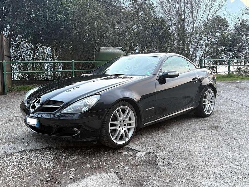 Usata Mercedes SLK200 163 CV (119 kW) 2007 Nero Cabrio