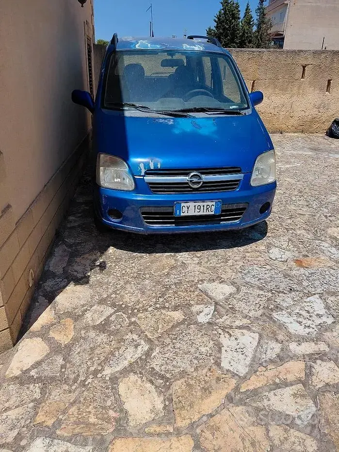 Usata Opel Agila 80 CV (58 kW) 2006 Bluazzurro Monovolume