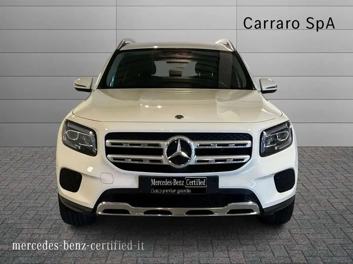Usata Mercedes GLB200 150 CV (110 kW) 2021 Bianco SUV