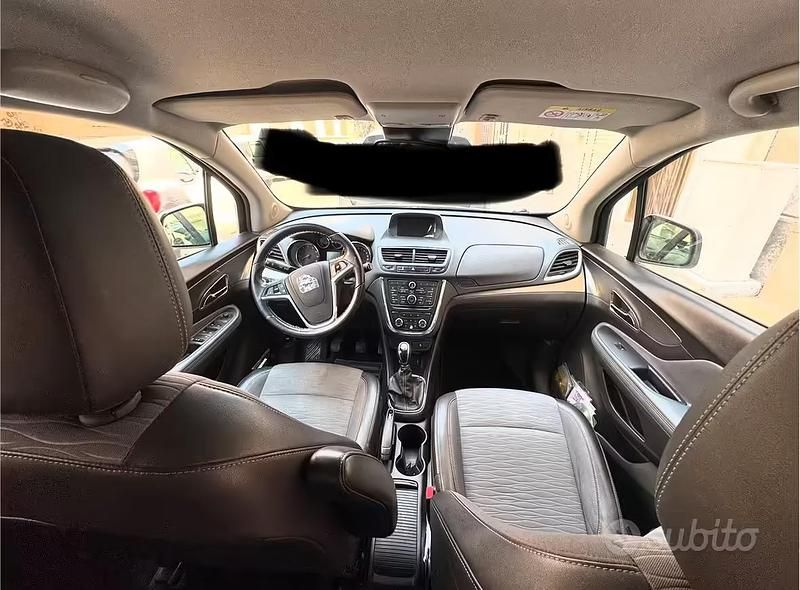 Usata Opel Mokka Cosmo 140 CV (102 kW) 2015 Bianco SUV