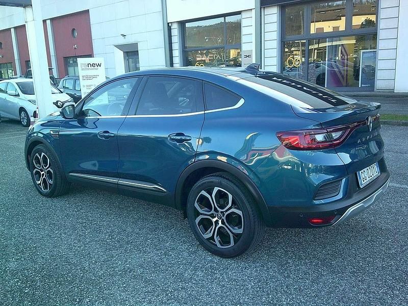 Usata Renault Arkana Intens 94 CV (69 kW) 2021 Blu/azzurro SUV