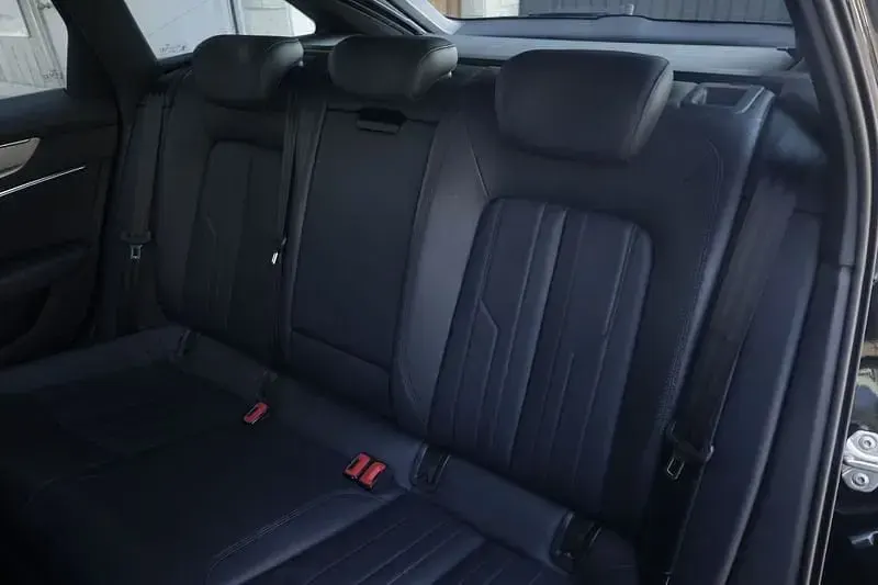 Usata Audi A6 Business 231 CV (169 kW) 2019 Nero Station wagon