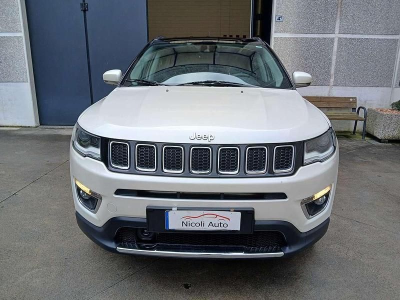 Usata Jeep Compass Limited 140 CV (102 kW) 2018 Bianco perla SUV