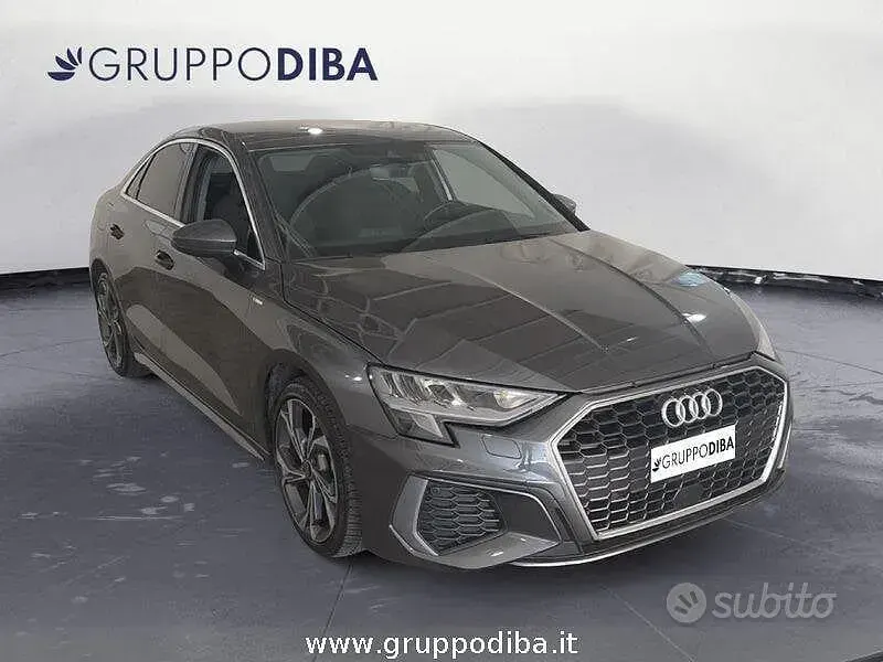 Usata Audi A3 S-Line 150 CV (110 kW) 2023 Grigio Berlina