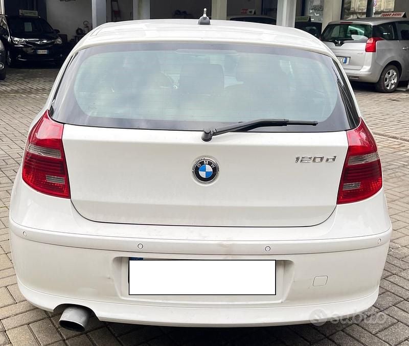 Usata BMW 120 177 CV (130 kW) 2008 Bianco Utilitaria
