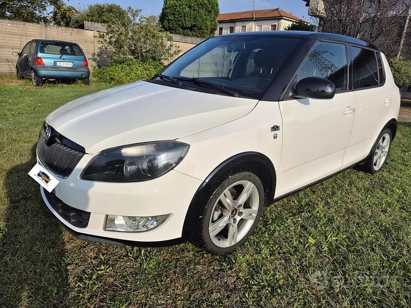 Usata Skoda Fabia Monte Carlo 70 CV (51 kW) 2013 Bianco Utilitaria