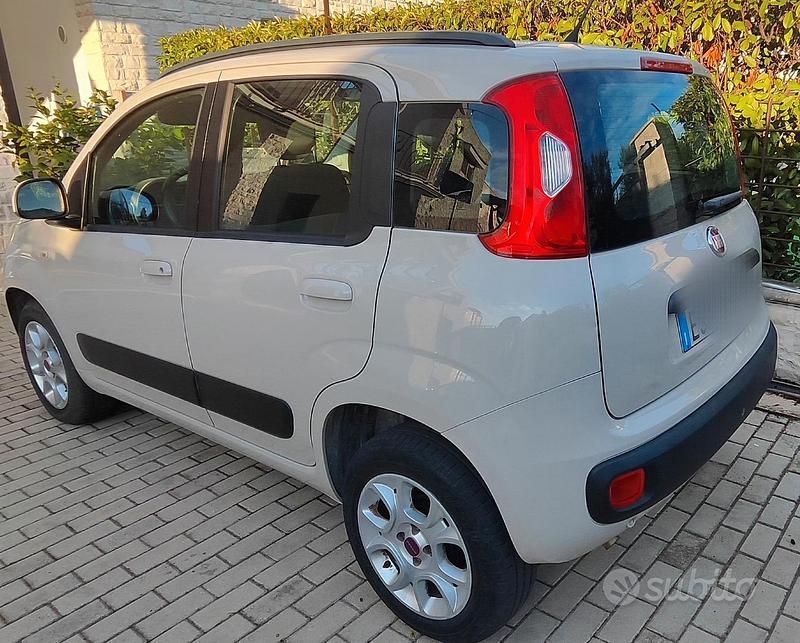 Usata Fiat Panda Lounge 85 CV (62 kW) 2013 Utilitaria