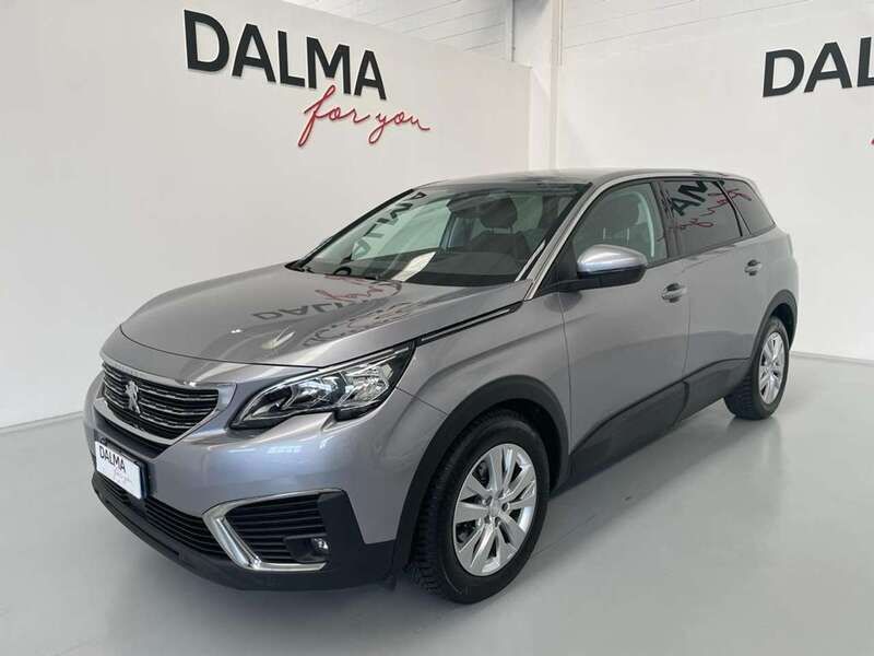 Usata Peugeot 5008 Business-Line 131 CV (96 kW) 2020 Grigio Monovolume